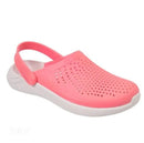 Sandália tipo Crocs feminino