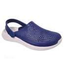 Sandália tipo Crocs feminino