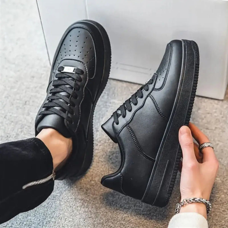 Vulcanized Men's Sneakers, Men's Sports Shoes for Walking, Outdoor Sneakers, Soft Ssole, Autumn, 2023